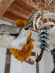 Thêrionousia détail de l'installation de Barbara Leboeuf